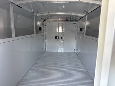 2024 Chevrolet Express Cutaway 3500 1WT