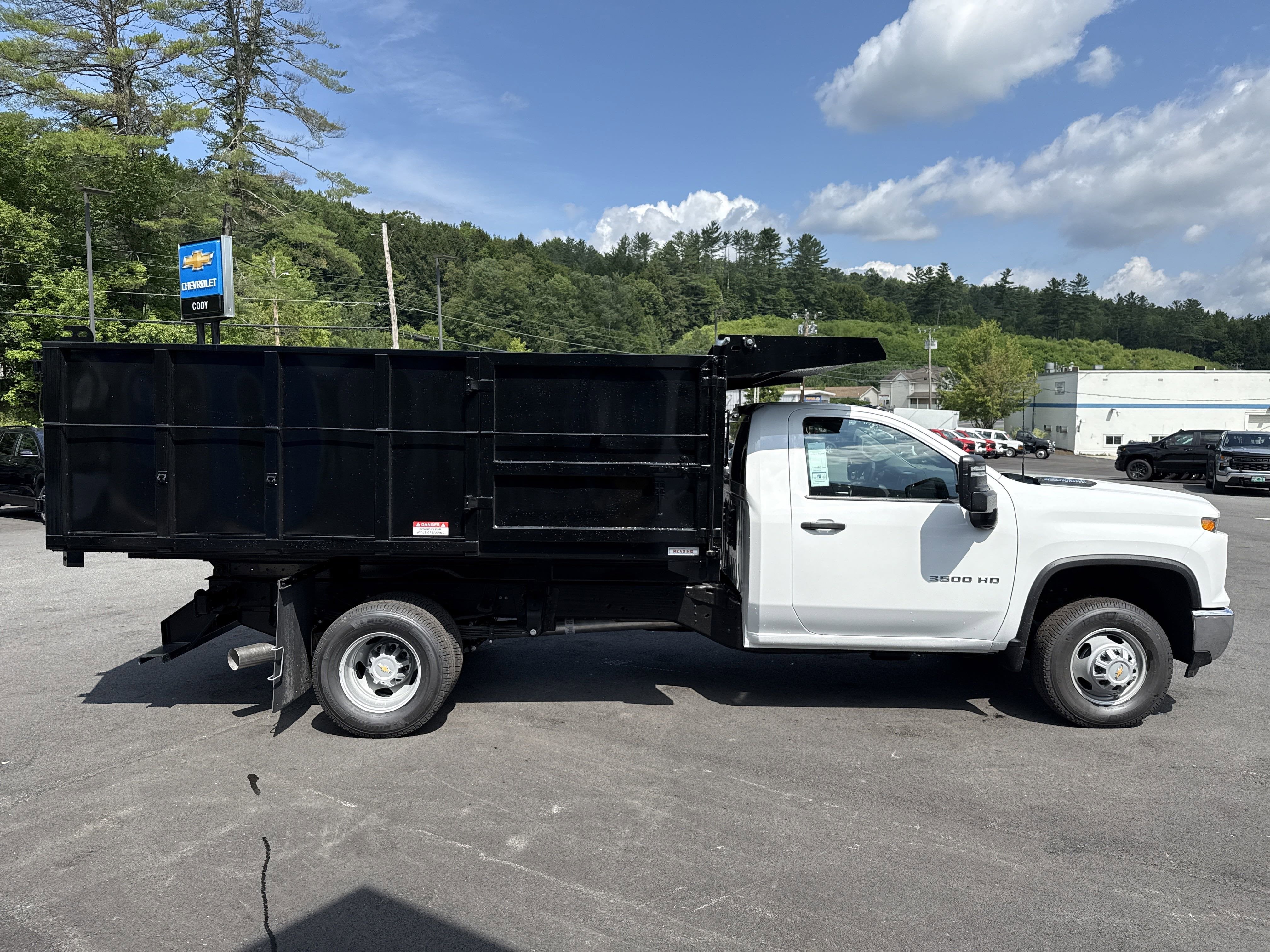 2025 Chevrolet Silverado 3500 HD Chassis Cab Work Truck