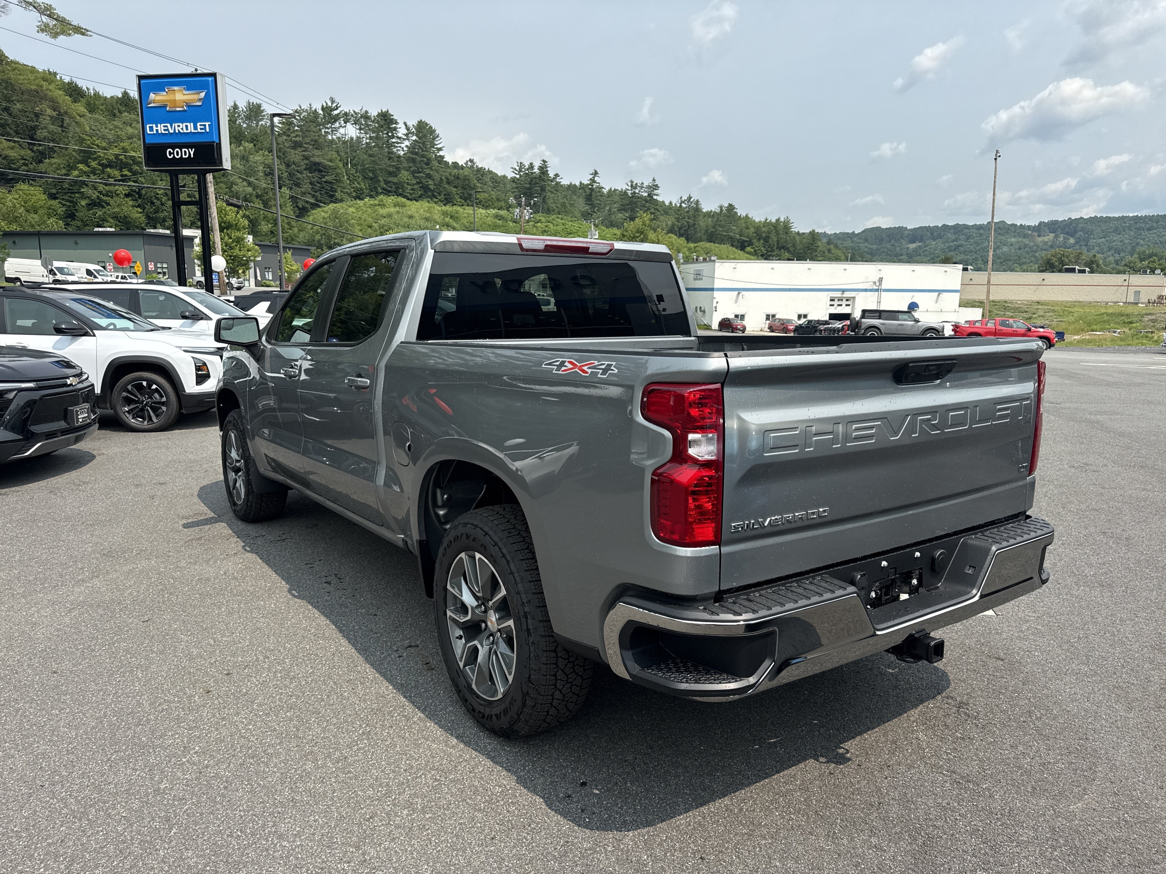 2026 Chevrolet Silverado 1500 LT (2FL)