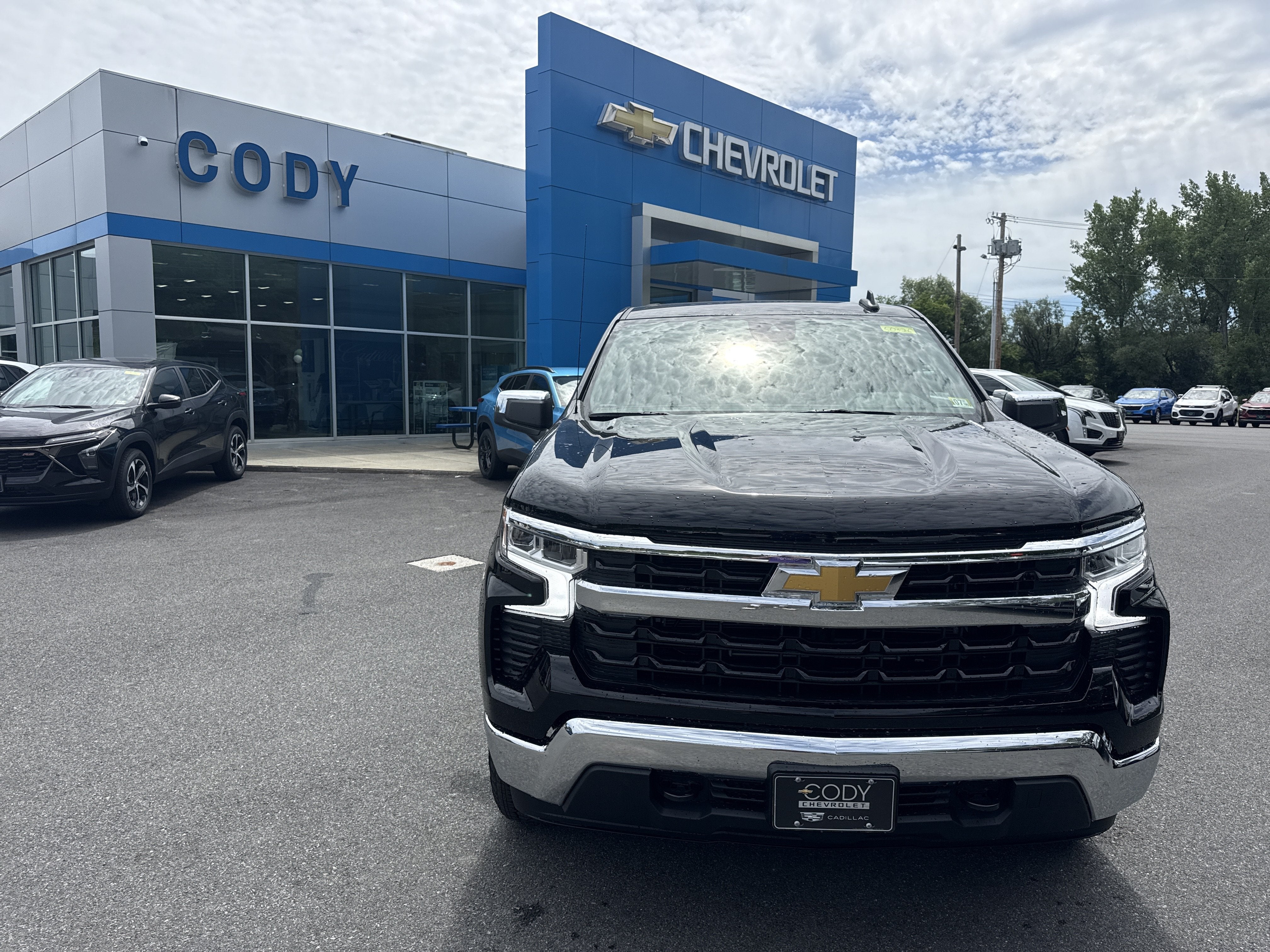 2026 Chevrolet Silverado 1500 LT - Photo 9