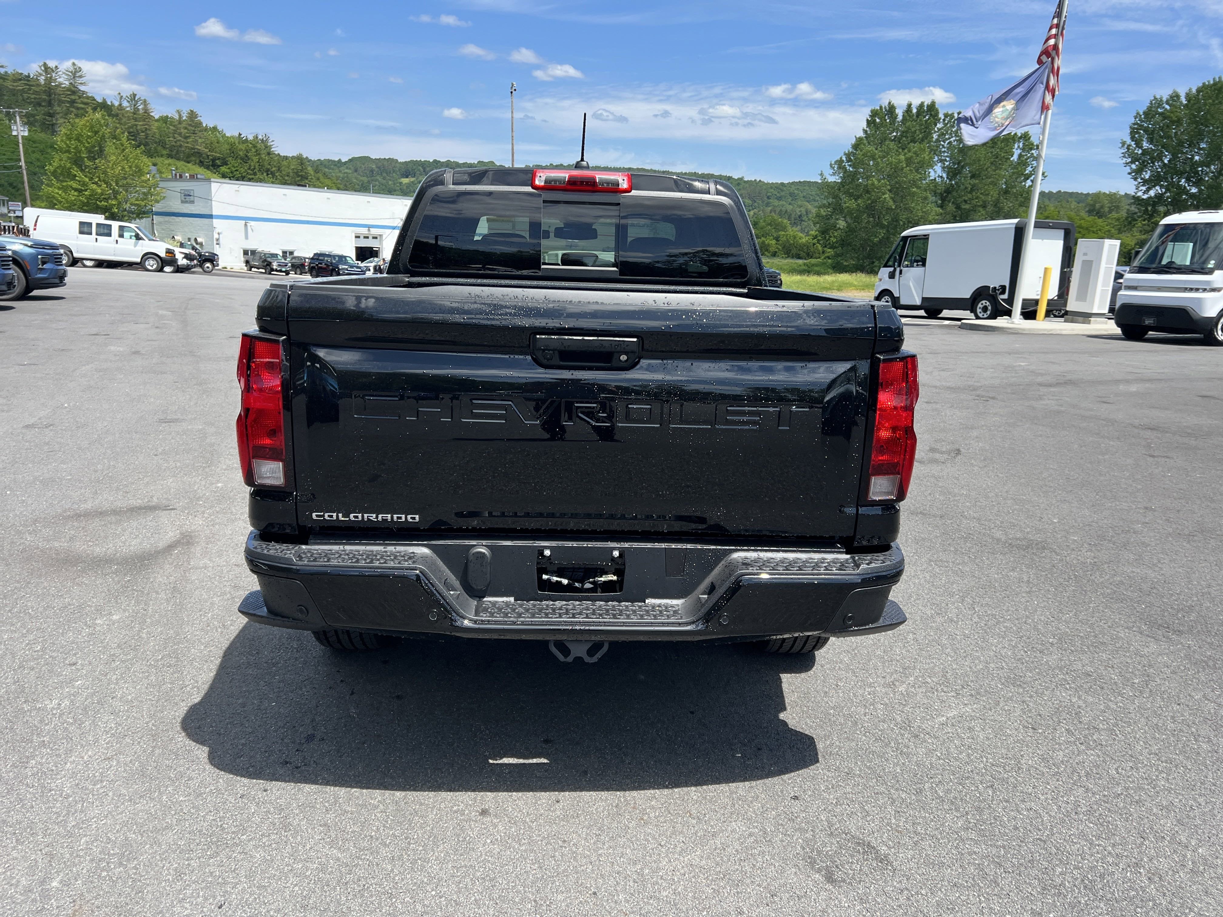 2025 Chevrolet Colorado WT/LT