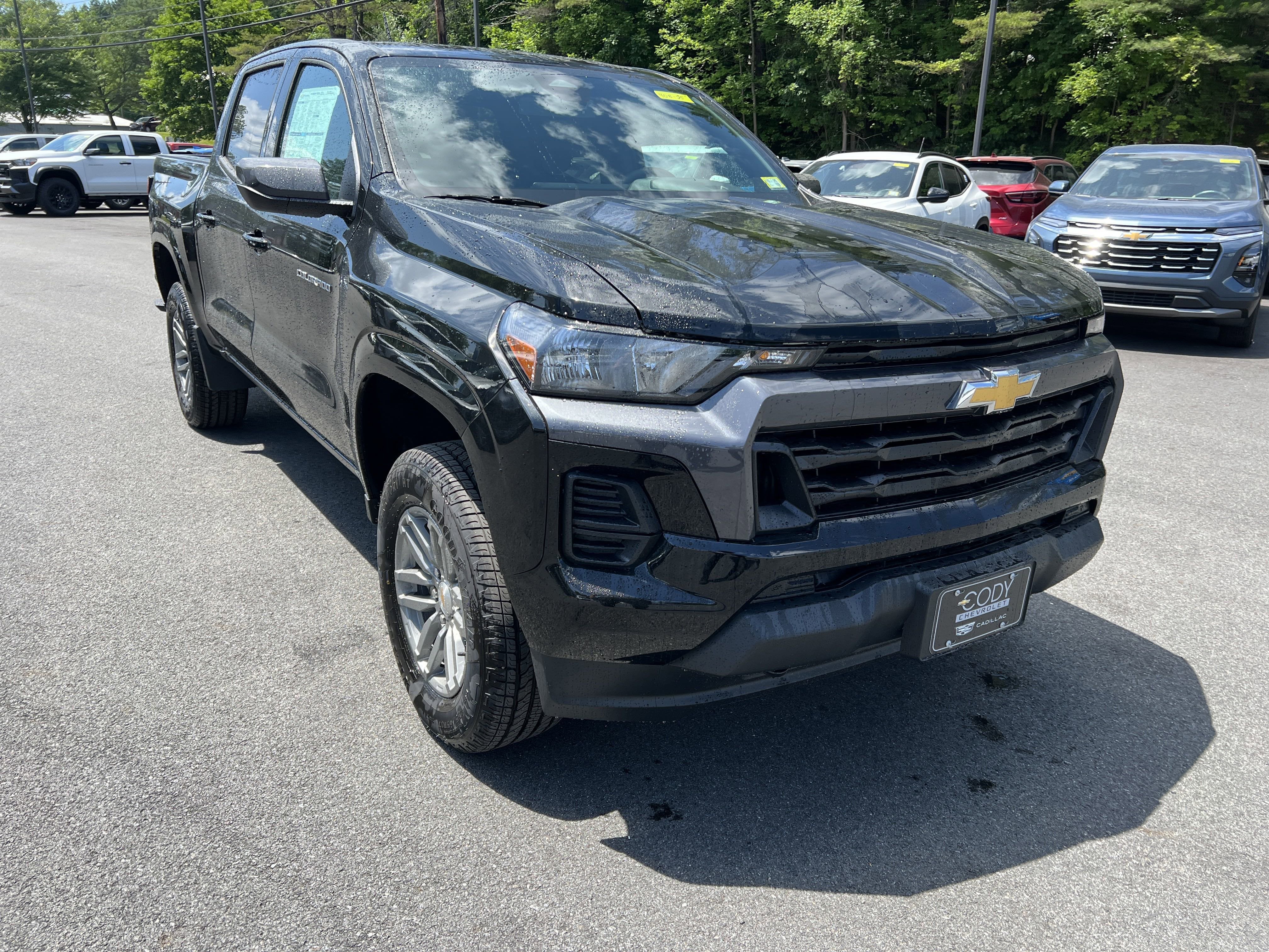 2025 Chevrolet Colorado WT/LT