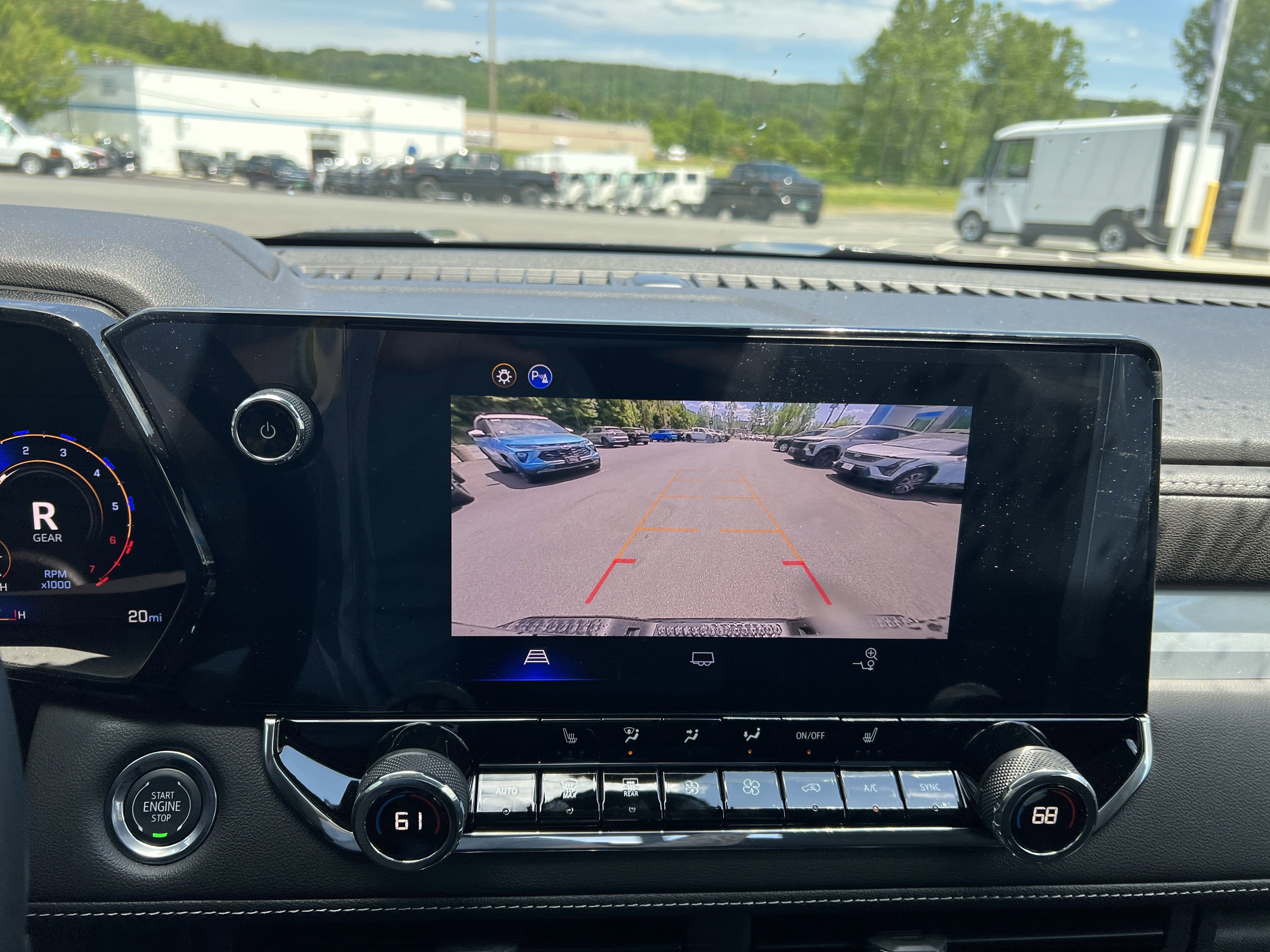 2025 Chevrolet Colorado WT/LT