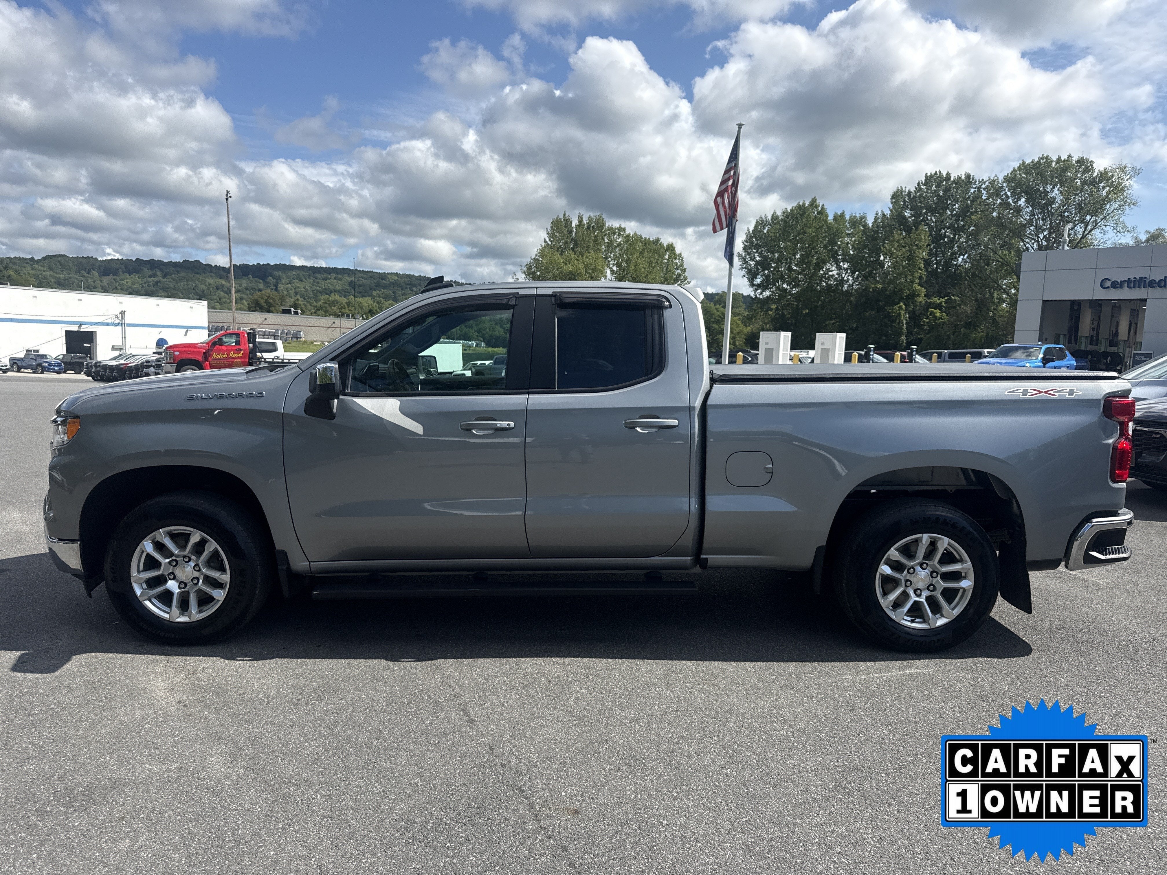 2024 Chevrolet Silverado 1500 LT (2FL)