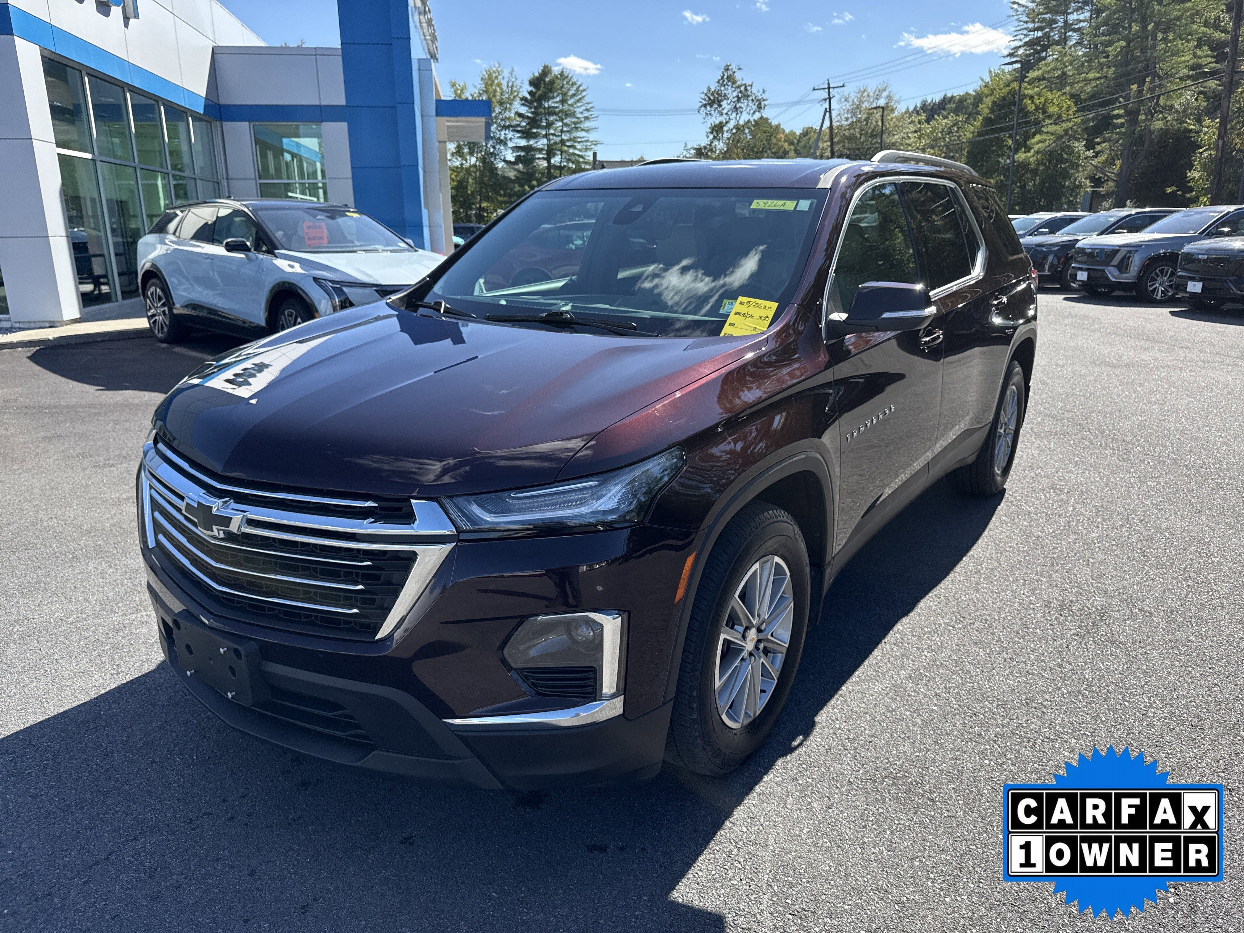 2023 Chevrolet Traverse LT Leather