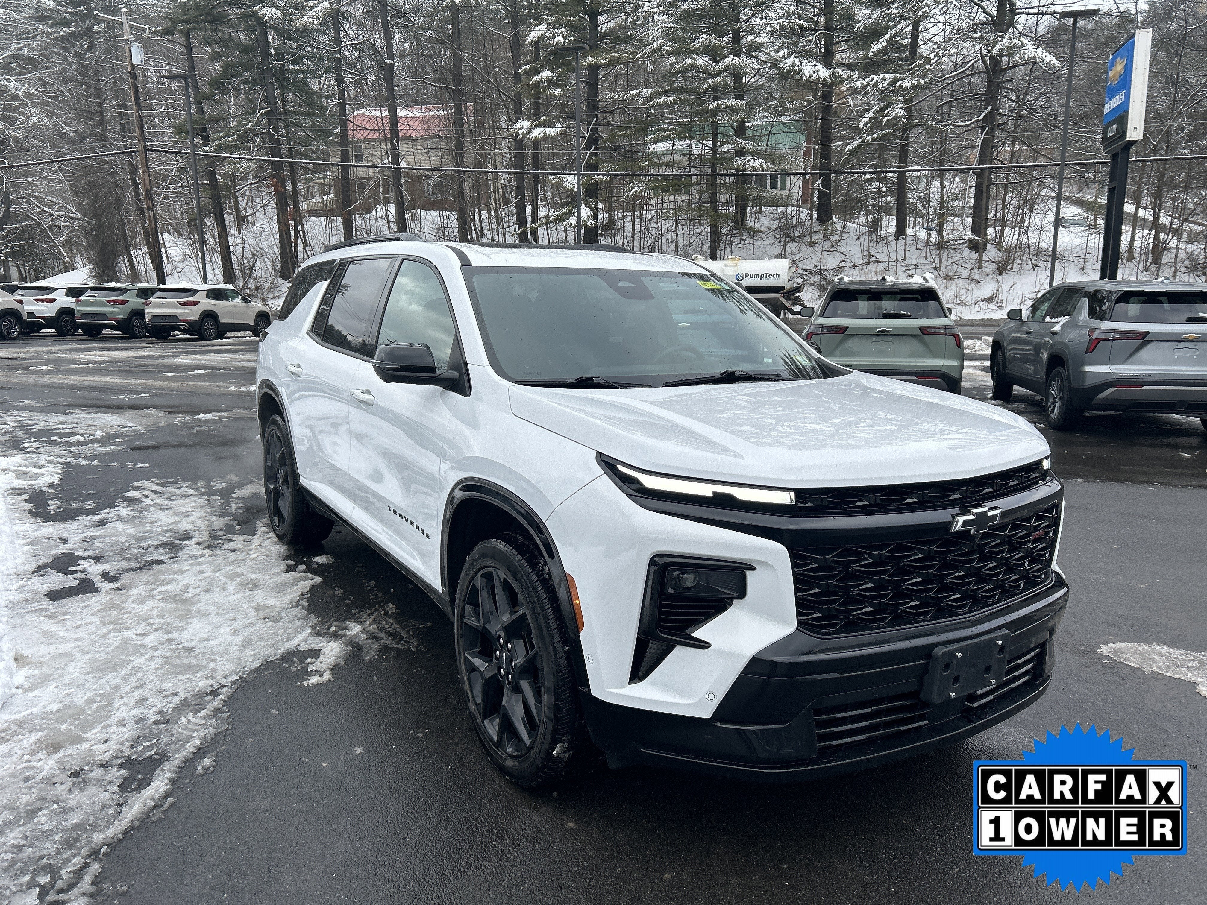 2024 Chevrolet Traverse RS