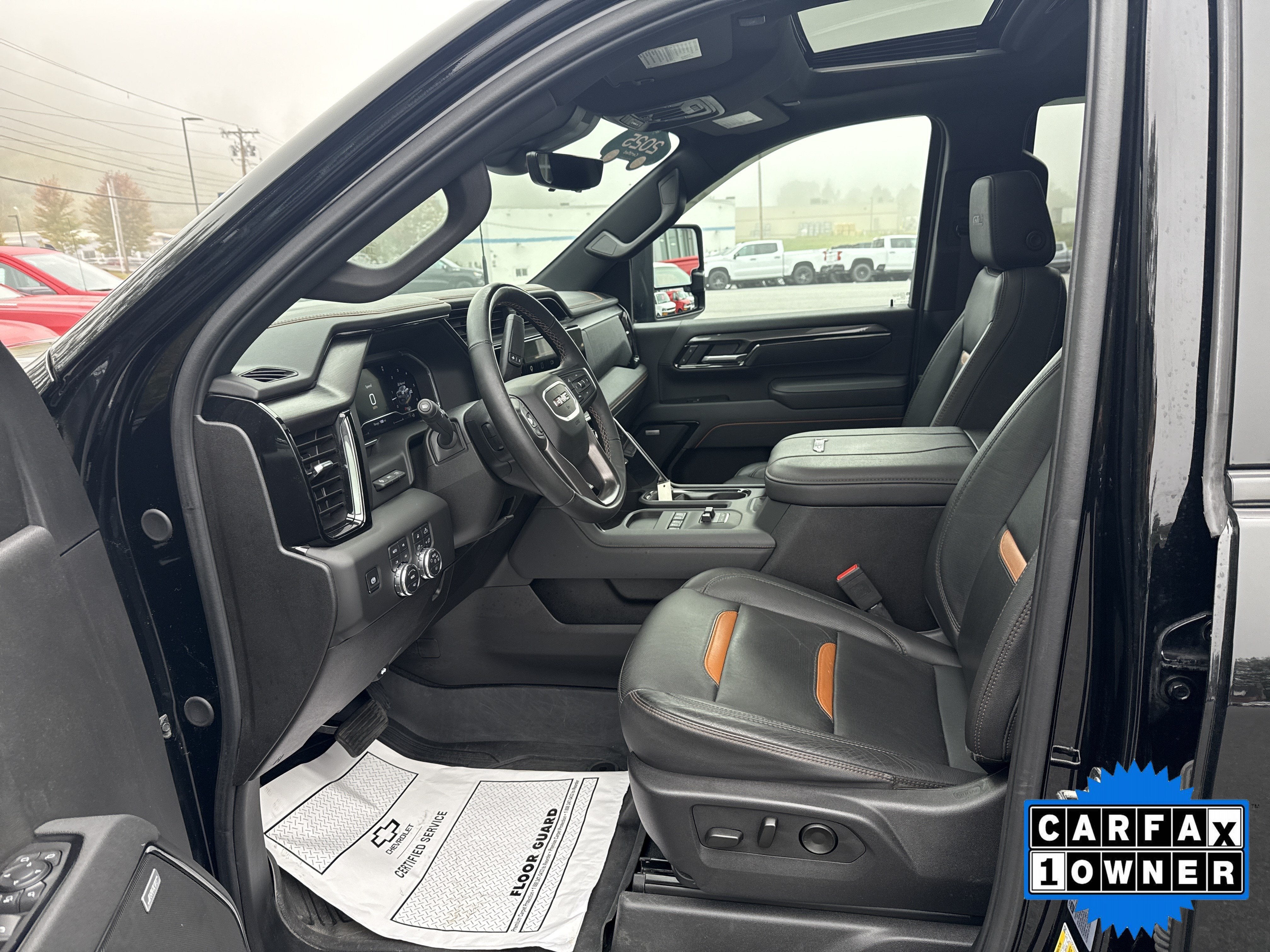 2025 GMC Sierra 3500 HD AT4
