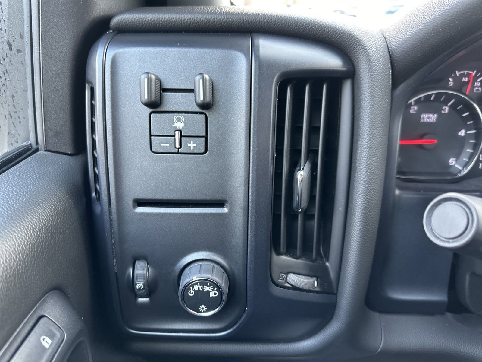 2023 Chevrolet Silverado 4500 HD Work Truck