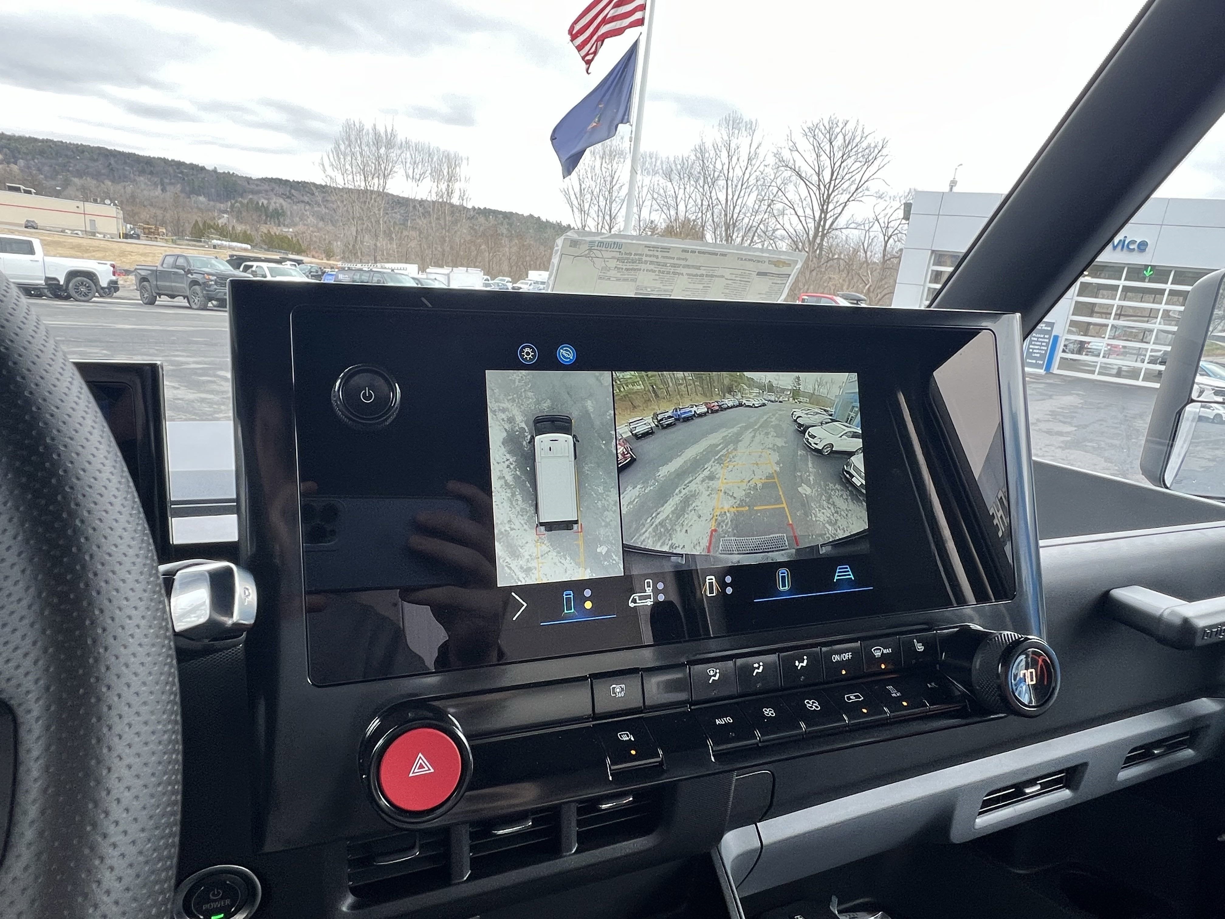 2025 Chevrolet BrightDrop 400 AWD 400