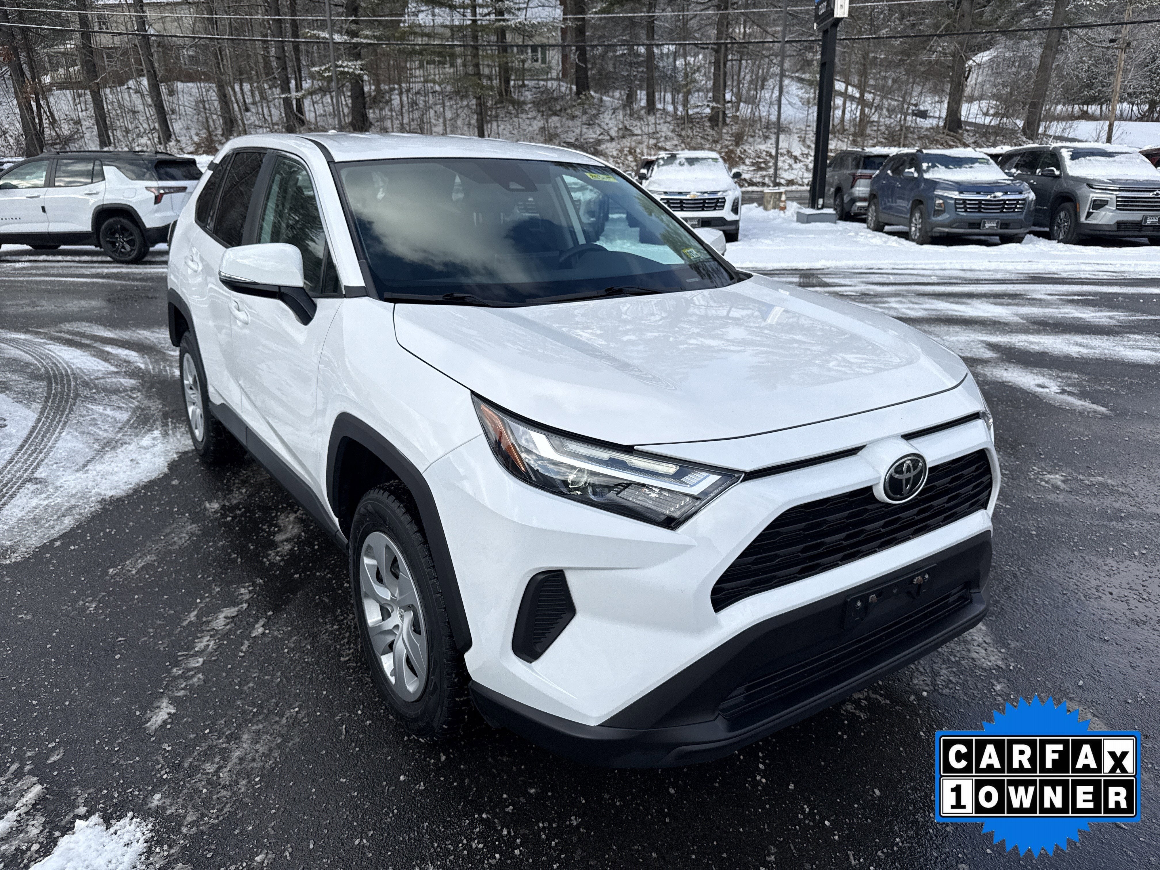 2023 Toyota RAV4 LE