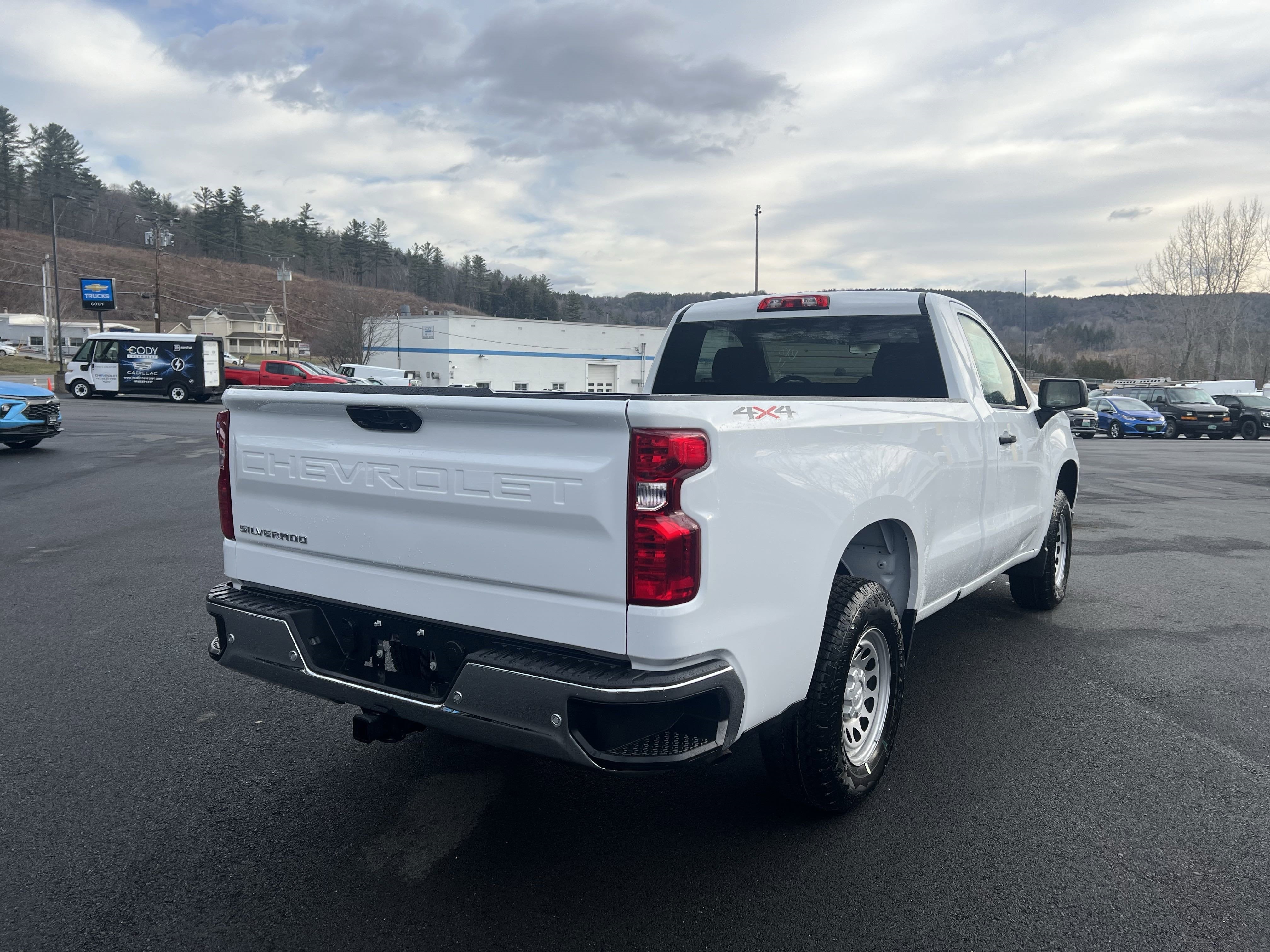 2025 Chevrolet Silverado 1500 WT