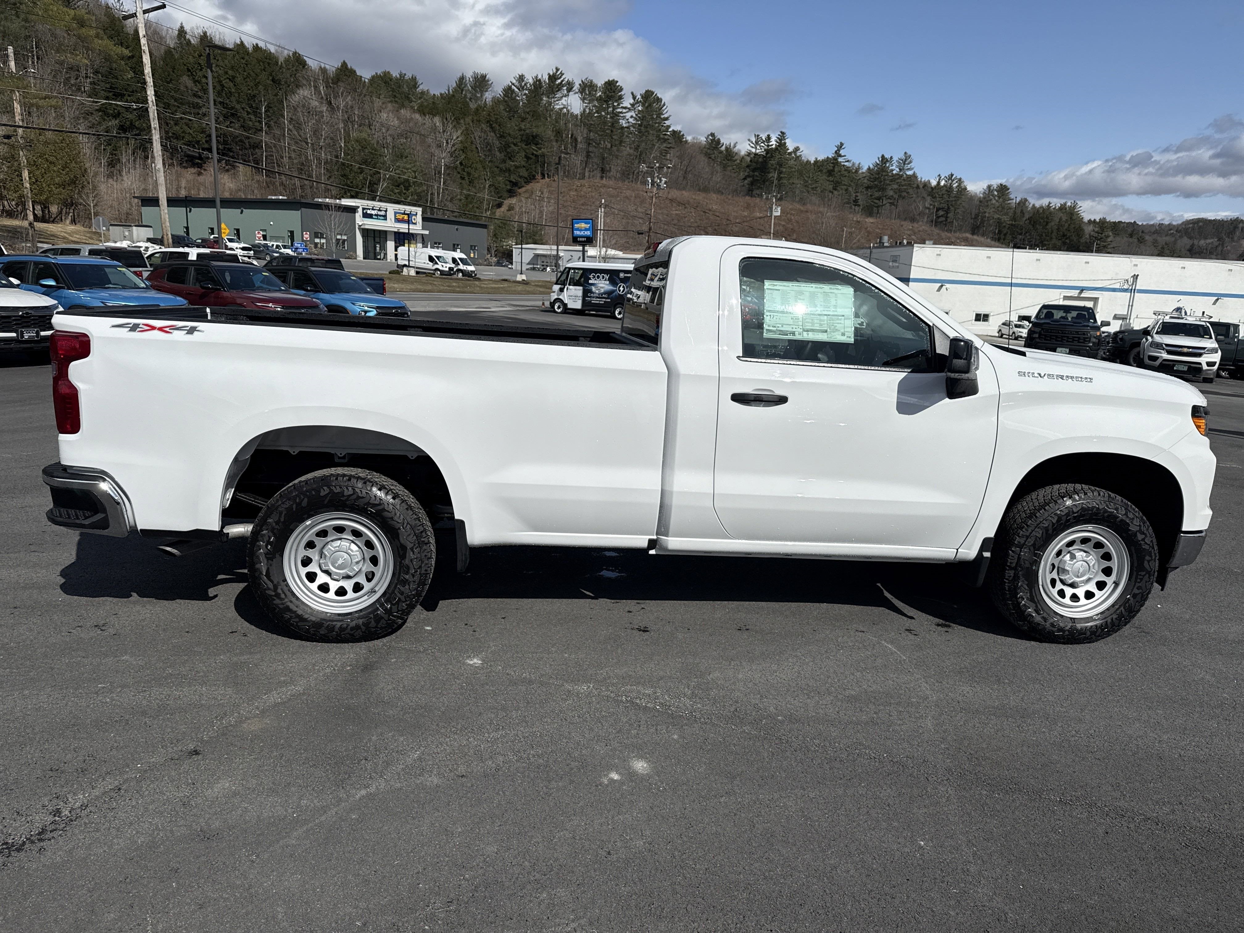 2025 Chevrolet Silverado 1500 WT