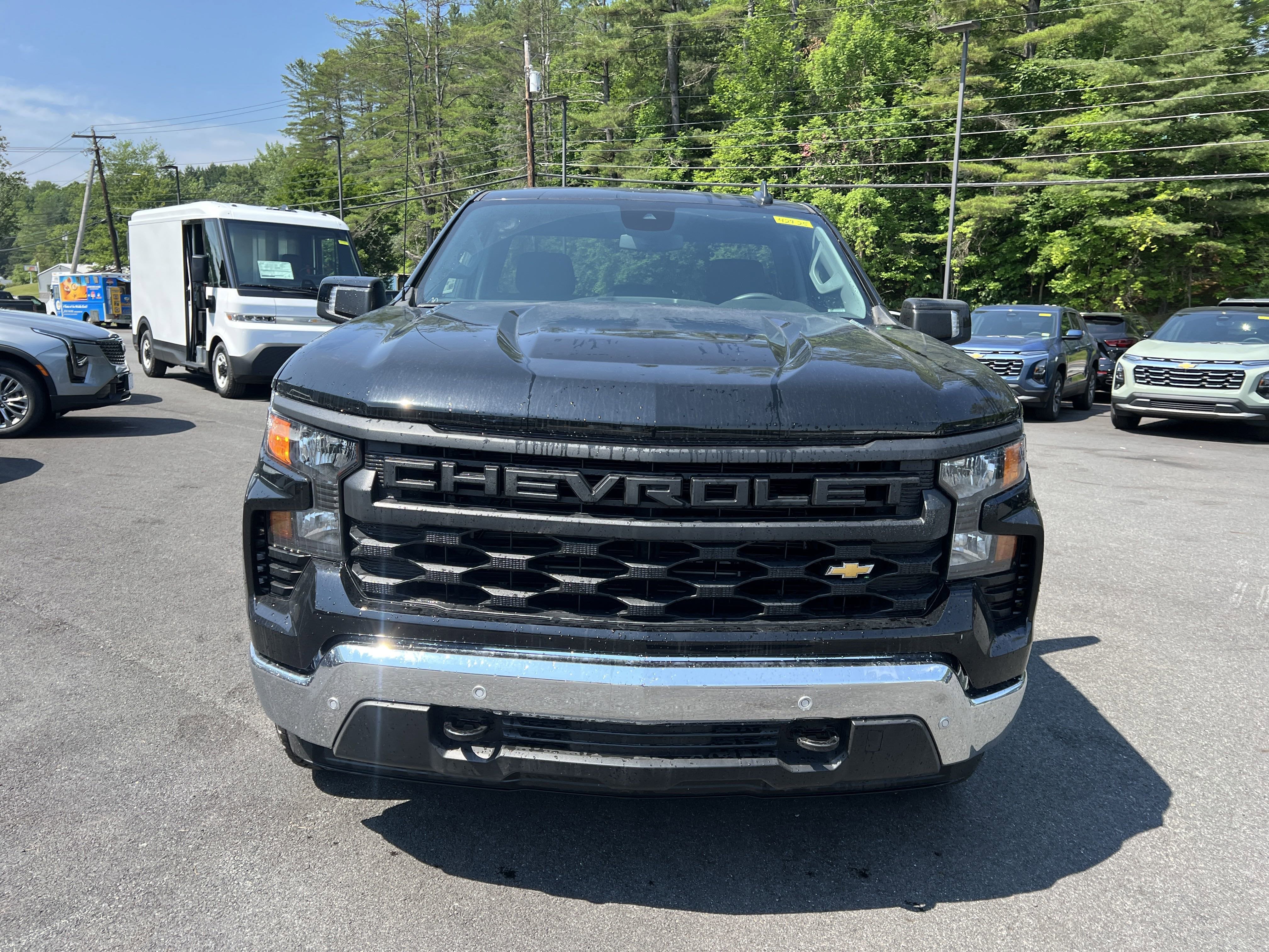 2025 Chevrolet Silverado 1500 WT