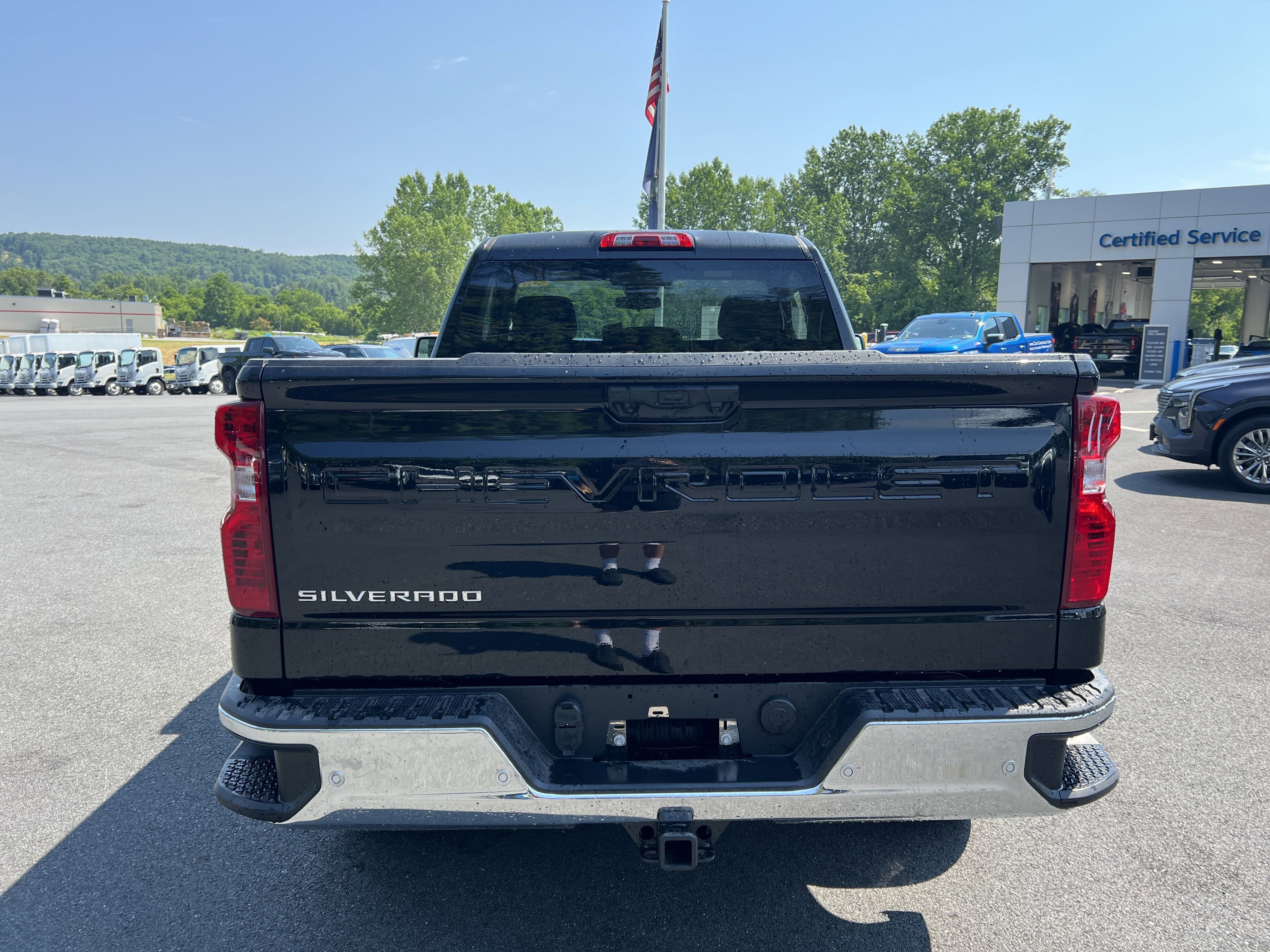 2025 Chevrolet Silverado 1500 WT