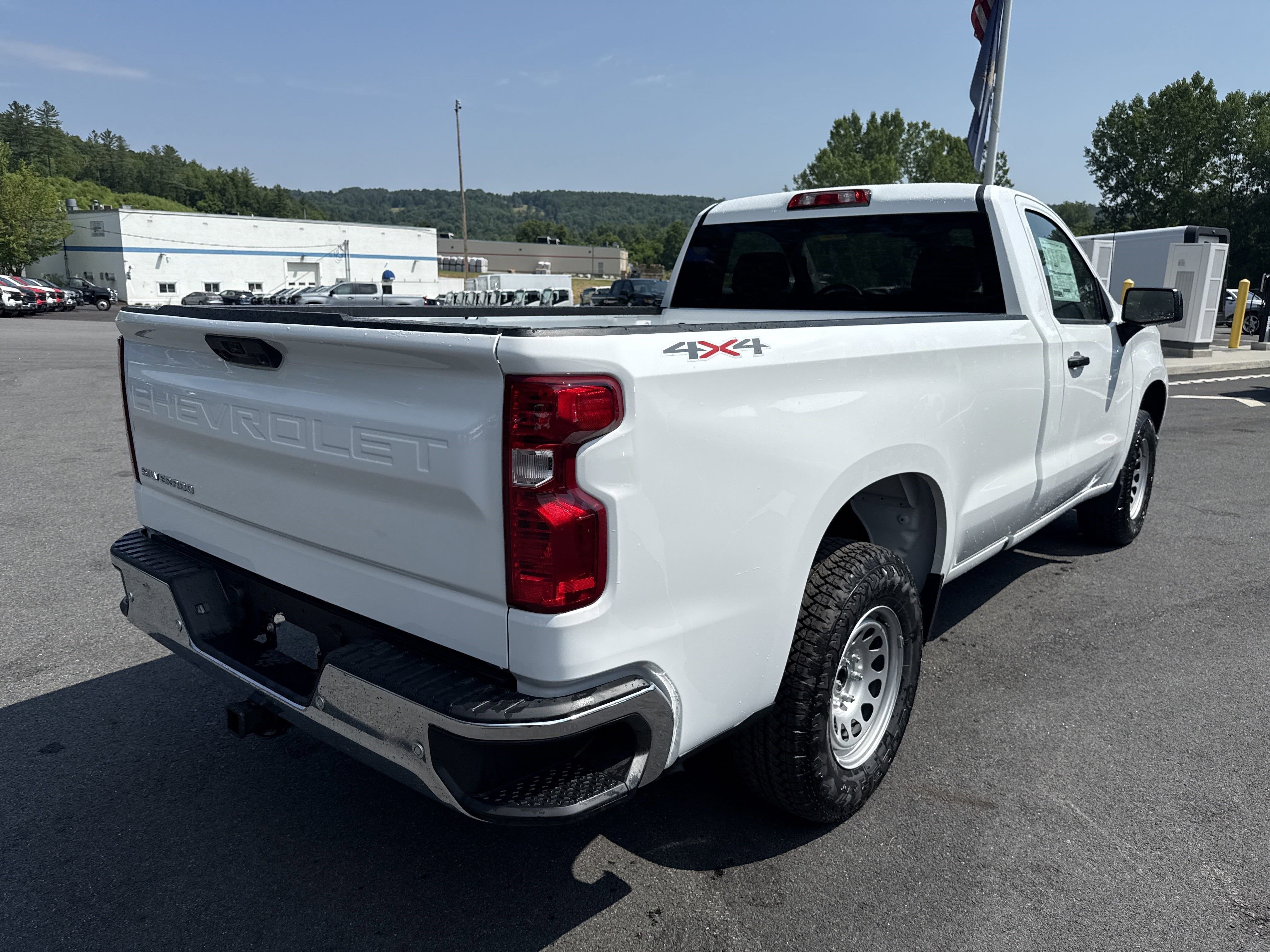 2025 Chevrolet Silverado 1500 WT