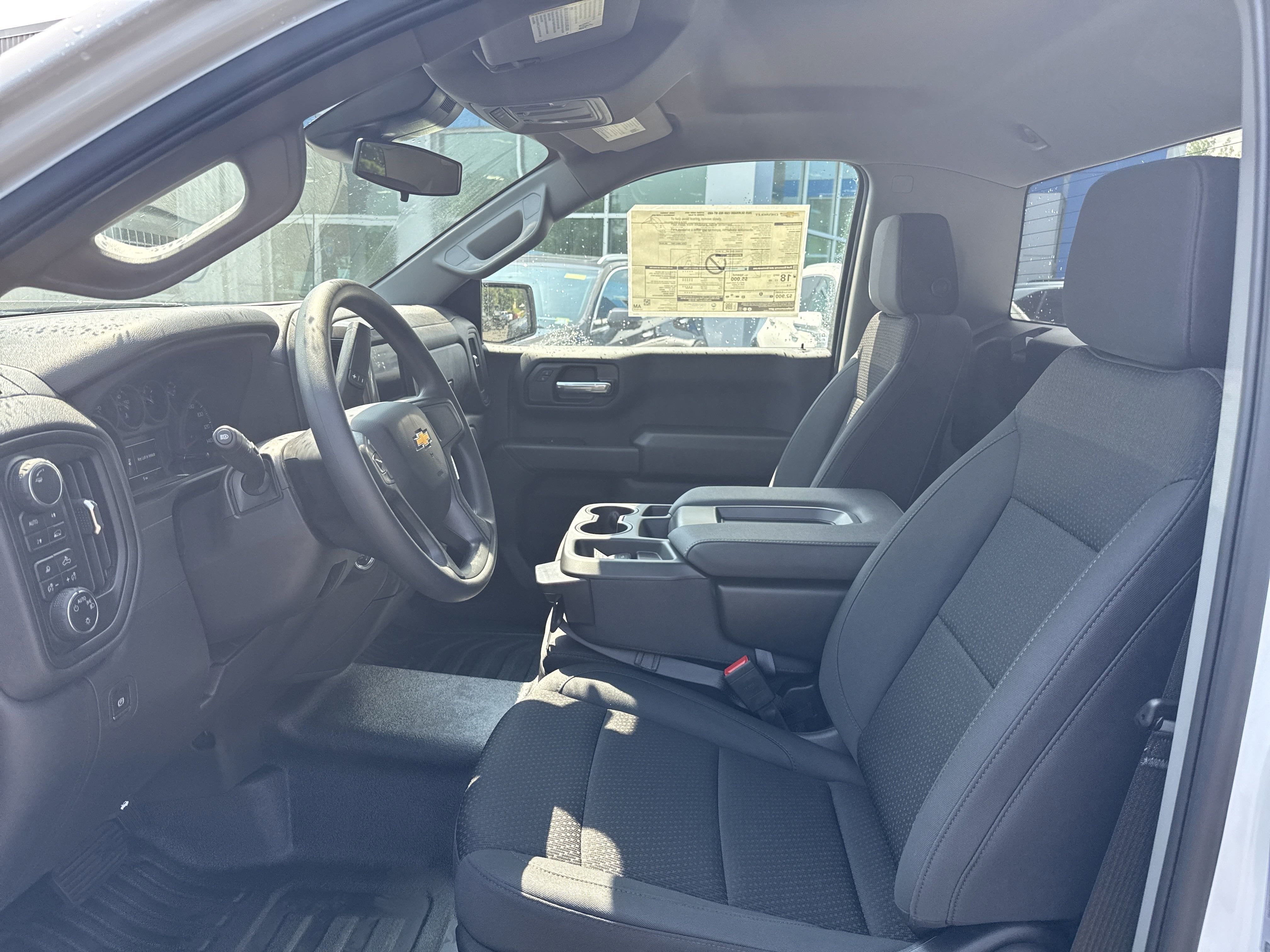 2025 Chevrolet Silverado 1500 WT