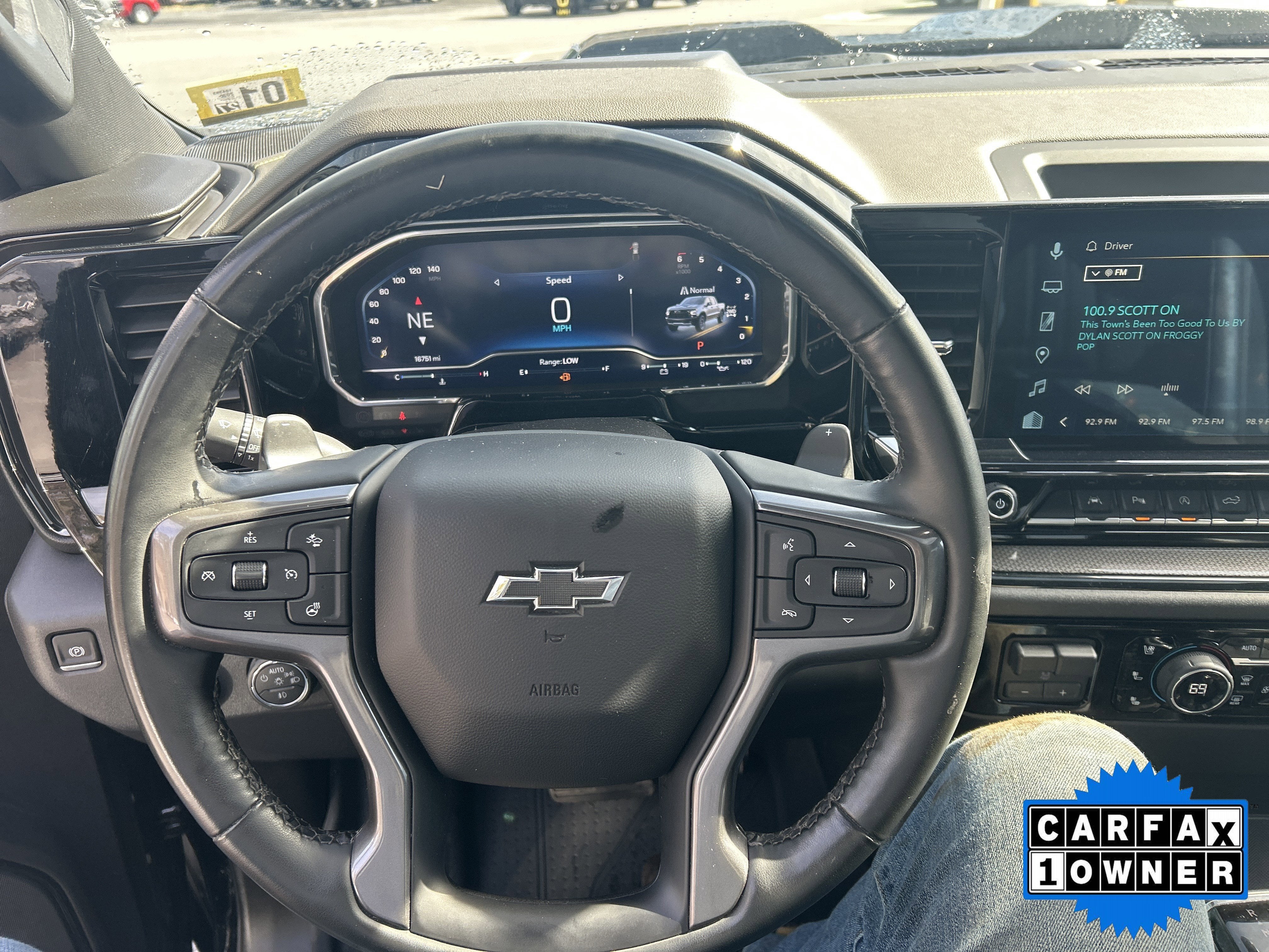 2025 Chevrolet Silverado 1500 ZR2