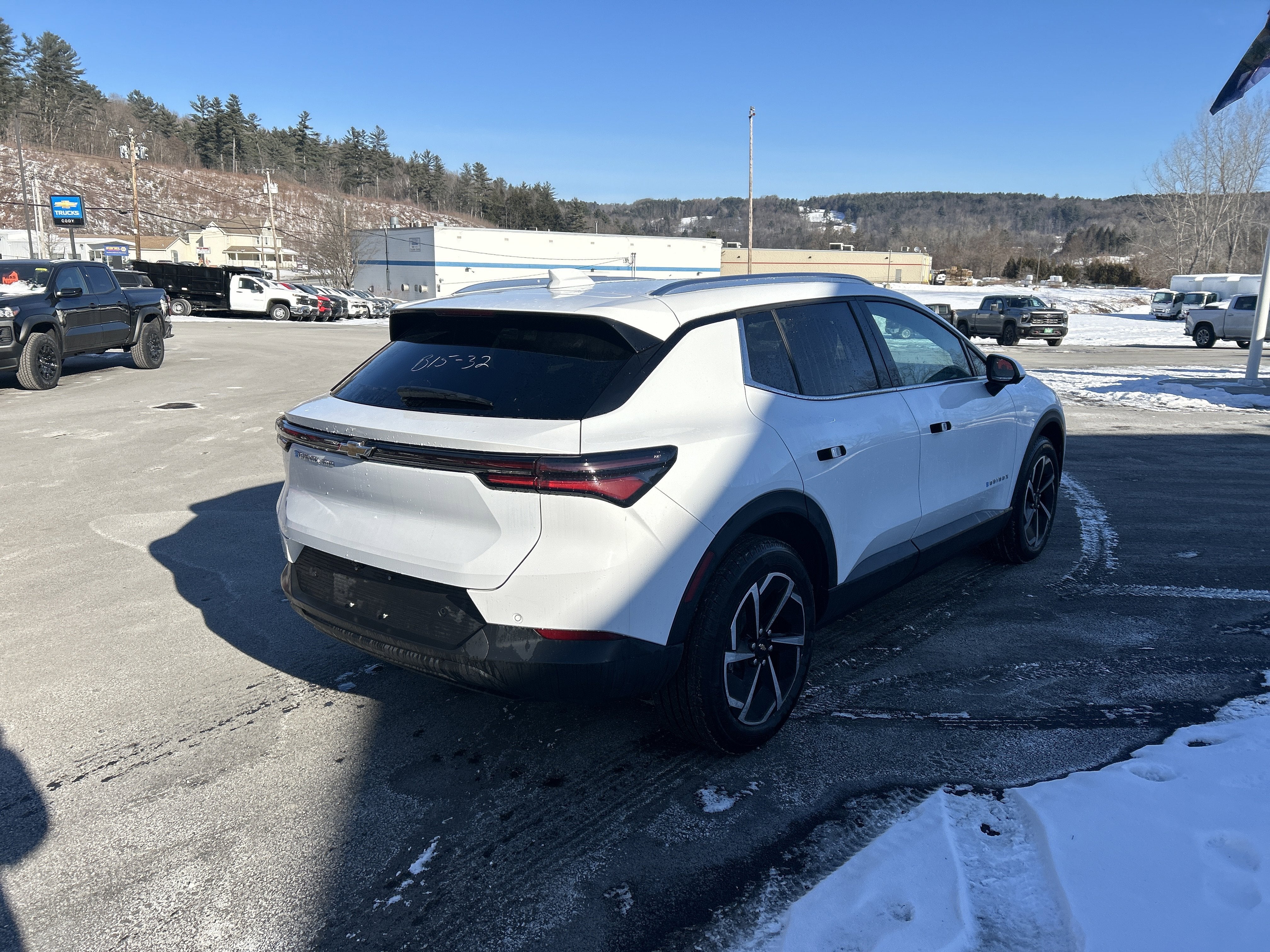 2026 Chevrolet Equinox EV LT