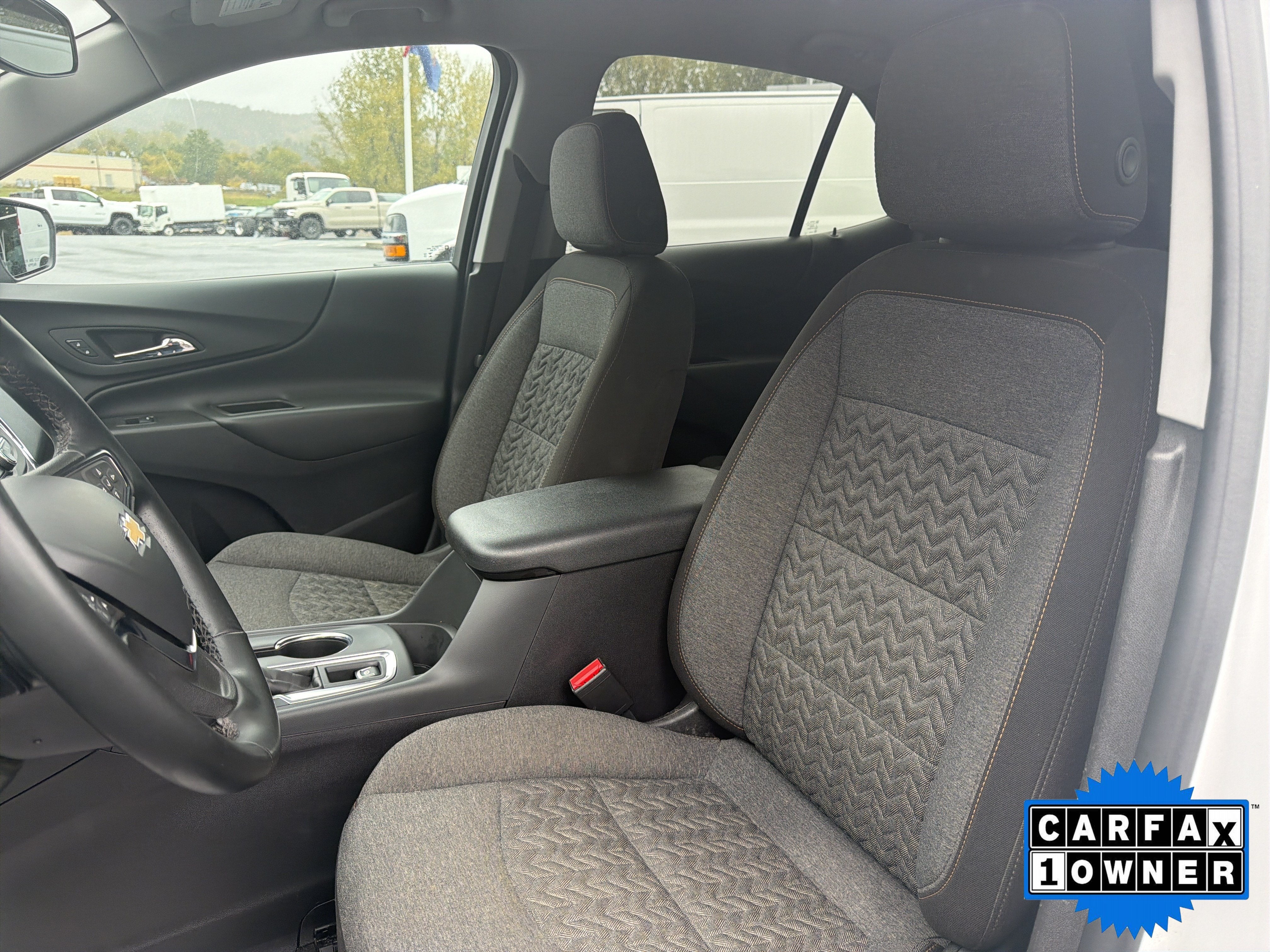 2024 Chevrolet Equinox LT - Photo 10