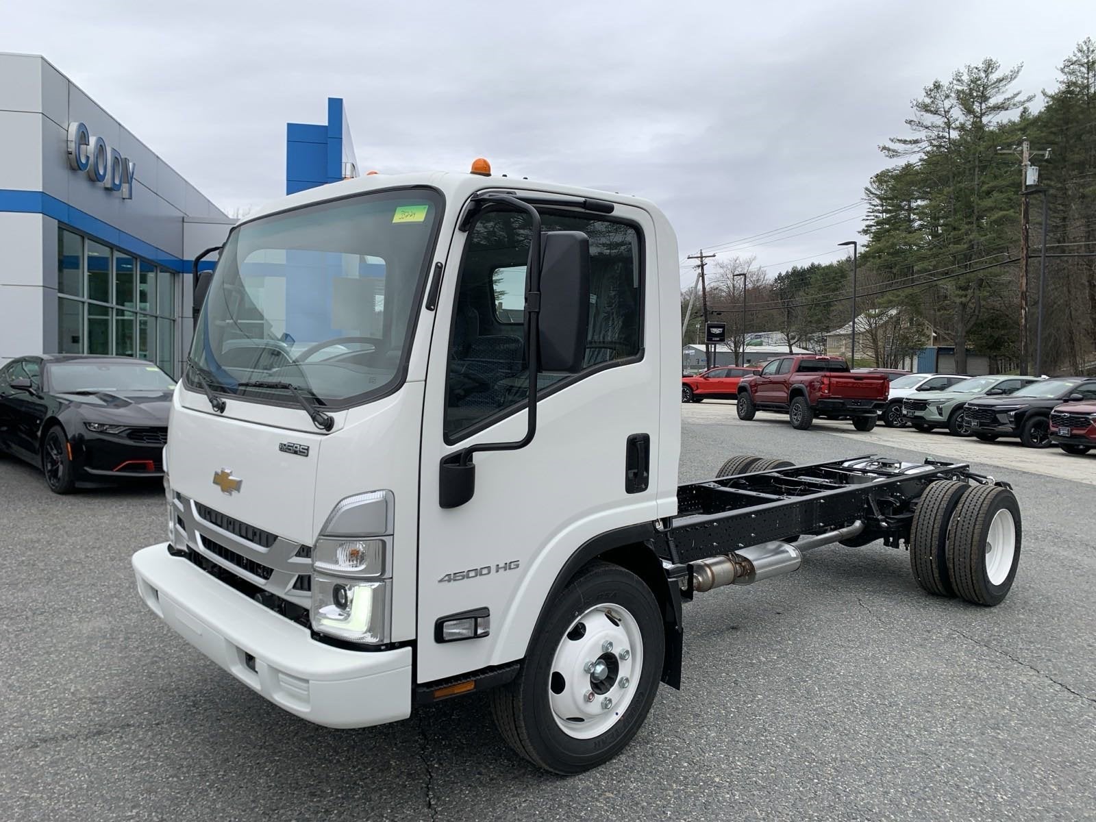 2024 Chevrolet Low Cab Forward 4500