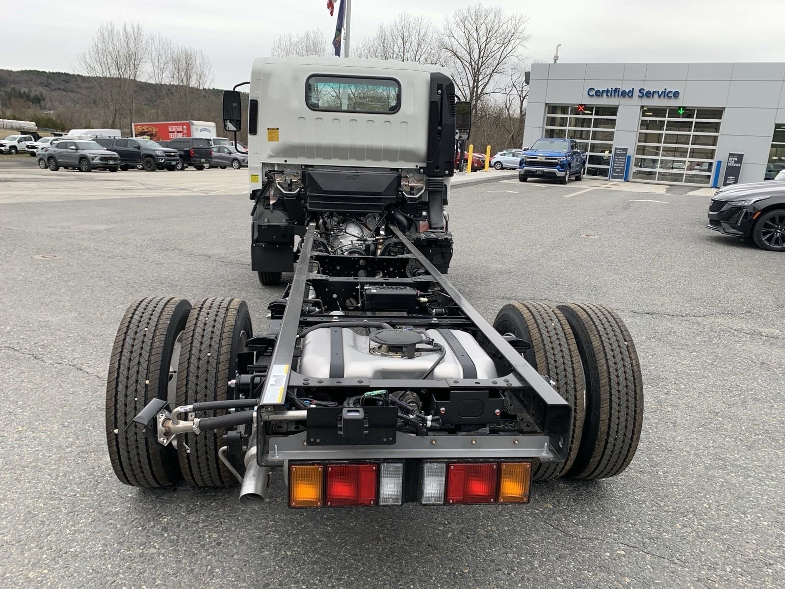 2024 Chevrolet Low Cab Forward 4500 Base