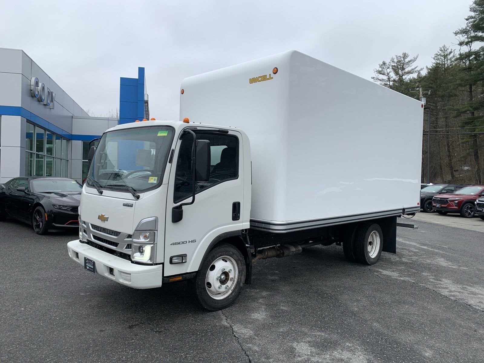 2024 Chevrolet Low Cab Forward 4500