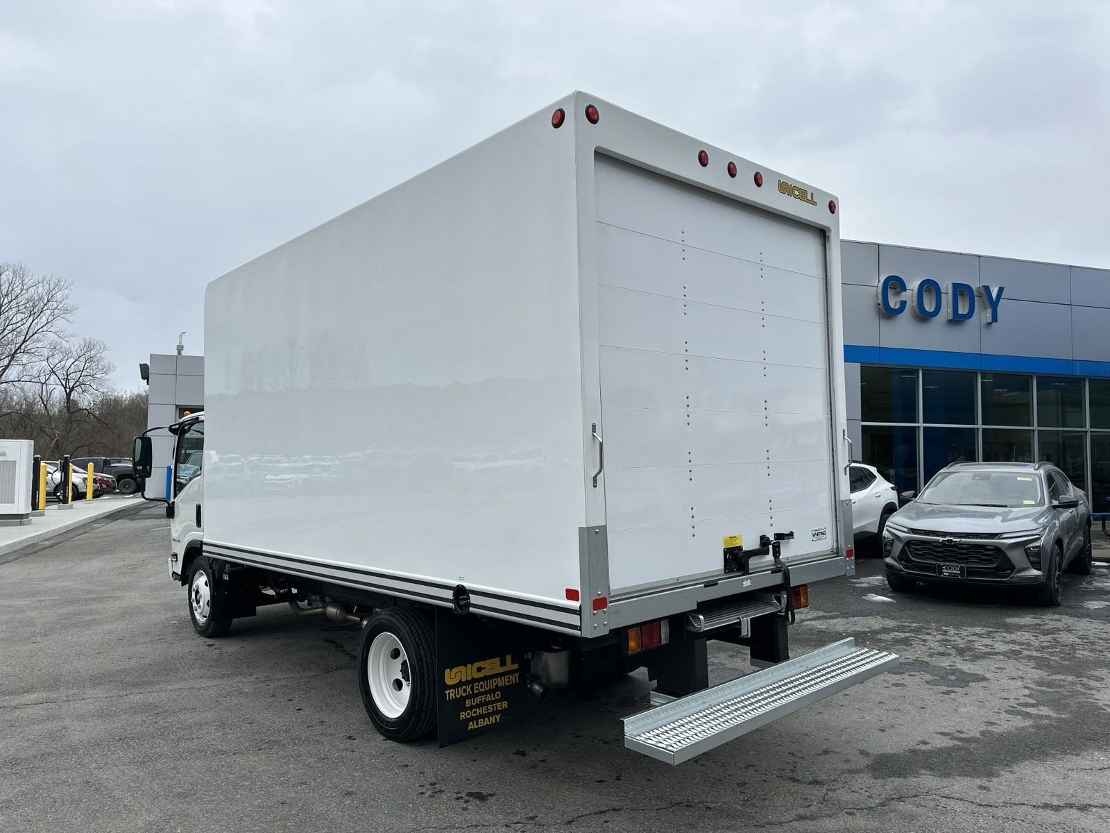 2024 Chevrolet Low Cab Forward 5500 XG Base