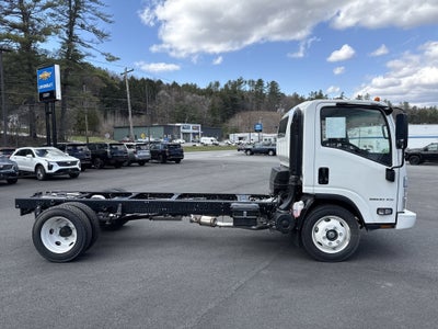 2025 Chevrolet Low Cab Forward 5500 XG Base