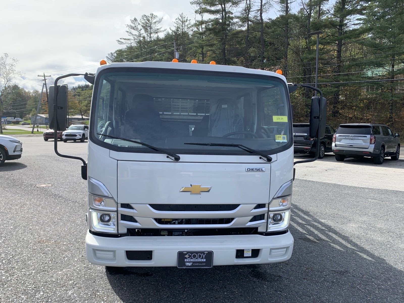 2024 Chevrolet Low Cab Forward 5500 XD Base