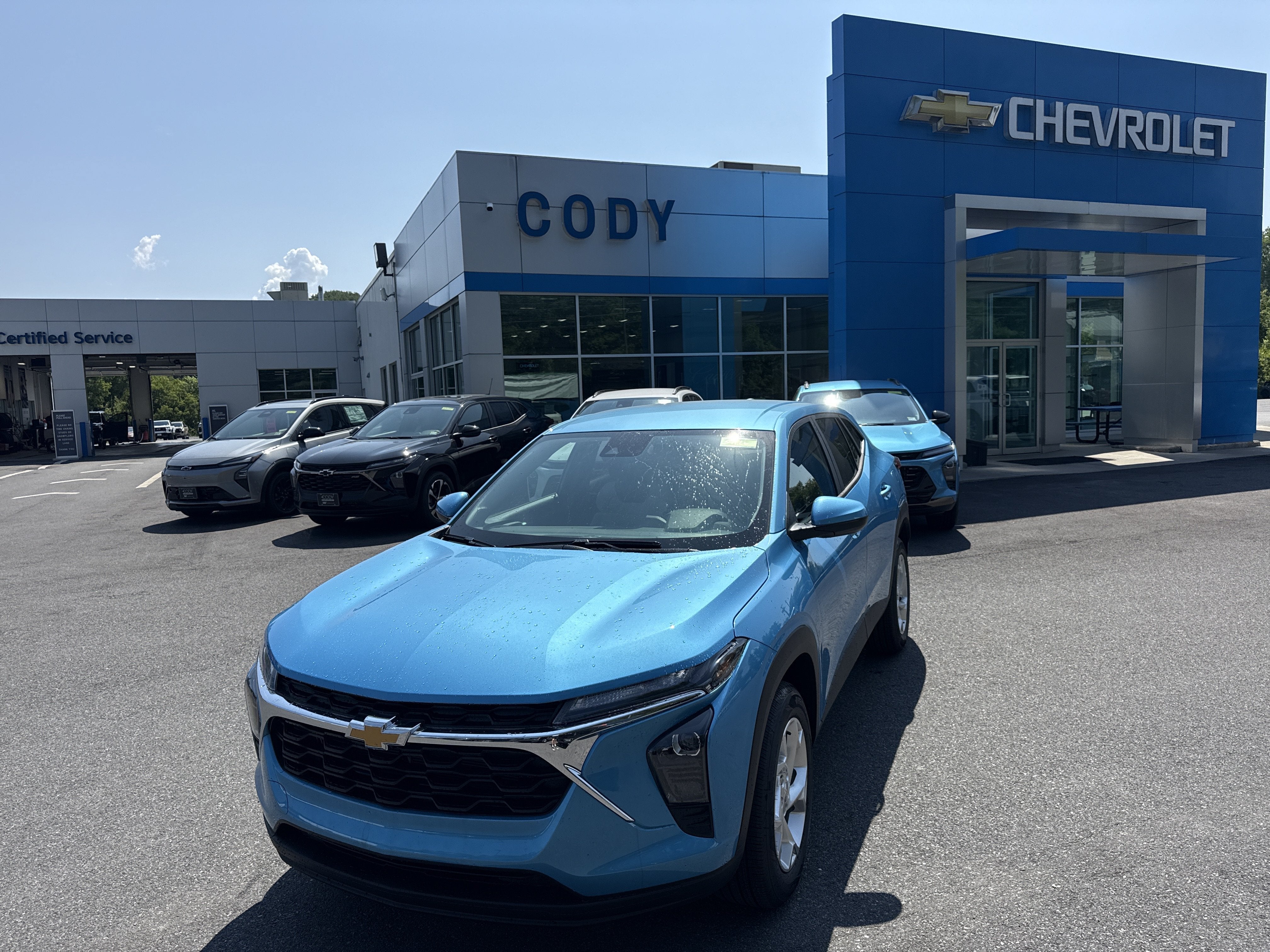 2026 Chevrolet Trax LS