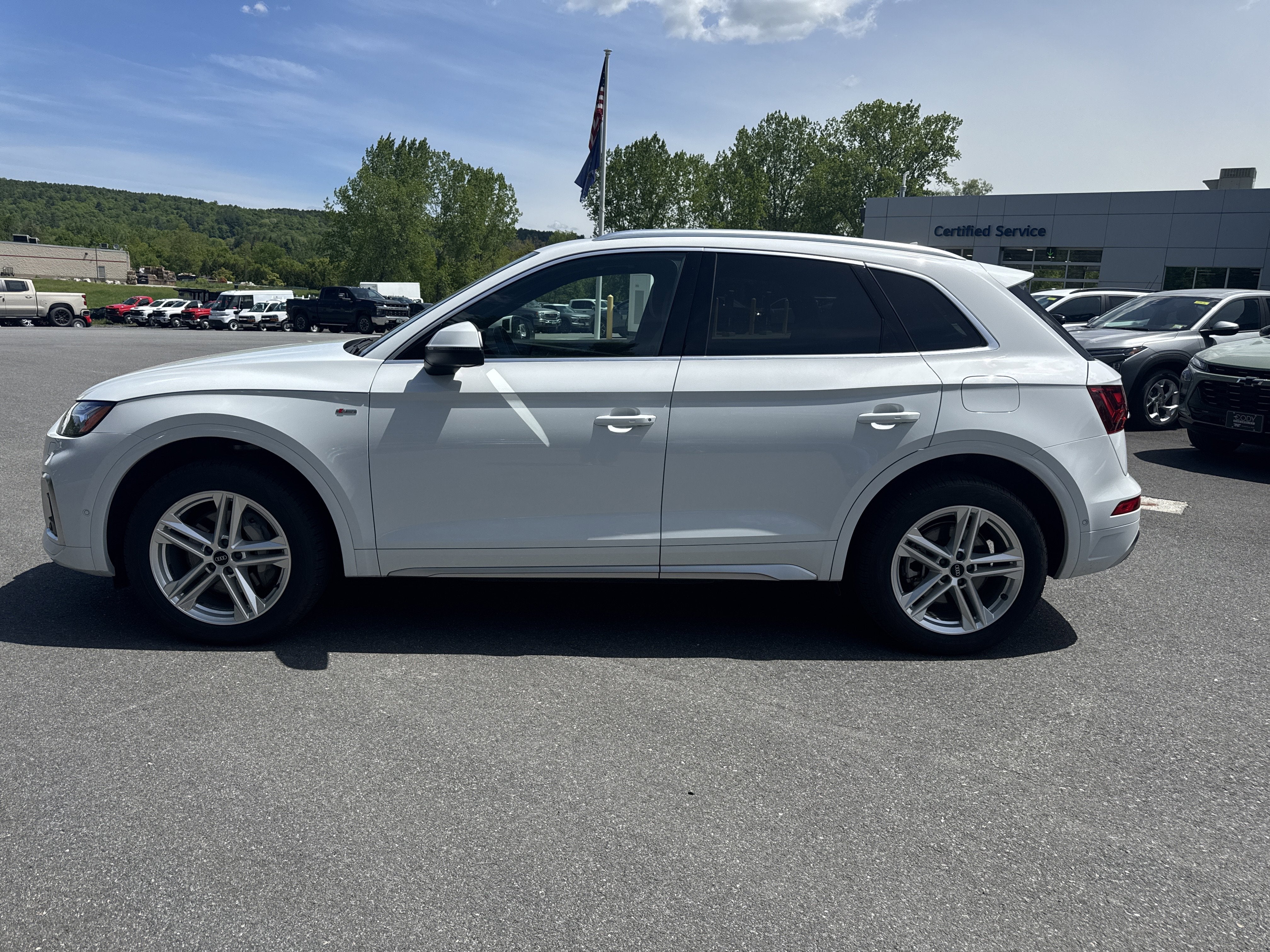 2021 Audi Q5 Prestige 55 TFSI e quattro S tronic